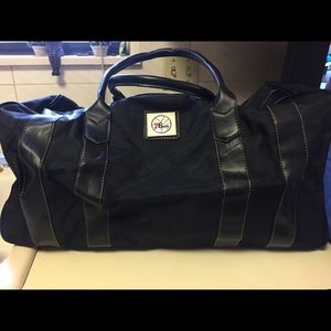 BRAND NEW CUSTOM 76ers DUFFLE BAG THAT COMES IN A BEAUTIFUL REUSABLE SIXERS BAG